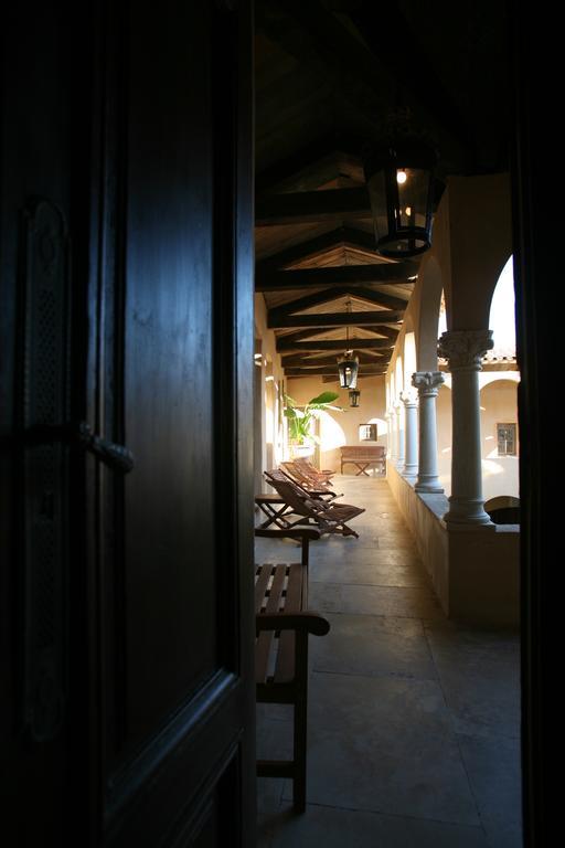 Jardins Secrets Hotel Nîmes Exterior foto